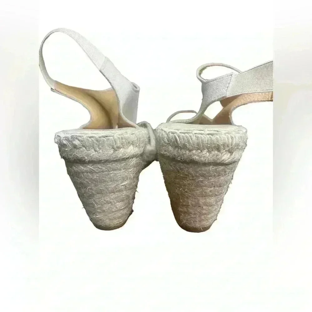 Andre Assous Tan Wedge Espadrille Sandals Size 40 leather in excellent condition